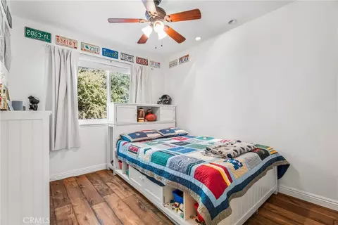 Bedroom - 27394 Onlee, Saugus, CA 91350 photo 4 of 4