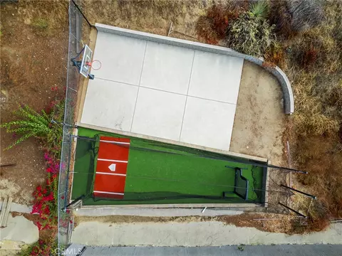 Other - 27394 Onlee, Saugus, CA 91350 photo 2 of 12