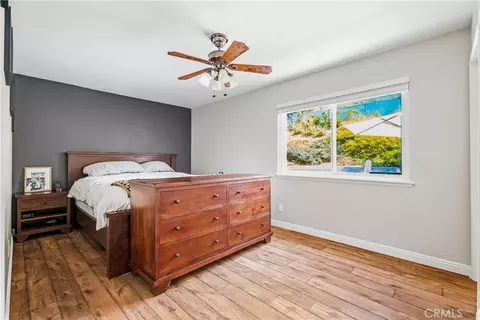 Bedroom - 27394 Onlee, Saugus, CA 91350 photo 1 of 4