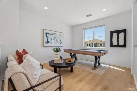 Entry Way - 28526 Sparrow, Saugus, CA 91350 photo 10 of 11