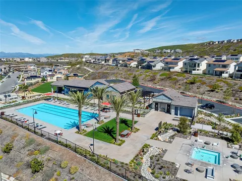 View/Area - 28526 Sparrow, Saugus, CA 91350 photo 2 of 3