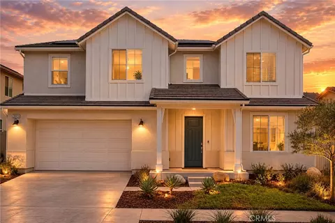 Exterior - 28526 Sparrow, Saugus, CA 91350 photo 7 of 11