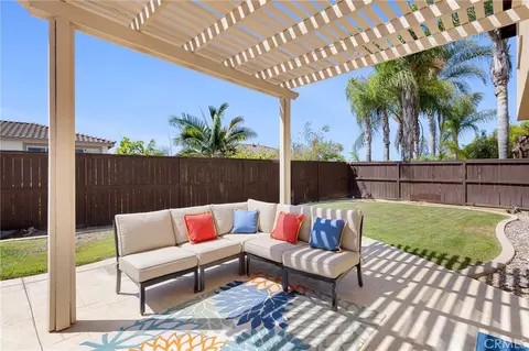 Exterior - 1093 Meridian Ct, Oceanside, CA 92057 photo 6 of 12
