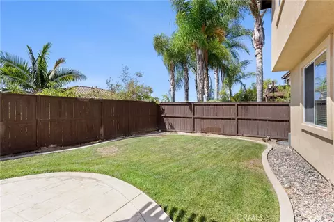 Exterior - 1093 Meridian Ct, Oceanside, CA 92057 photo 7 of 12