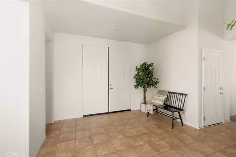 Entry Way - 1093 Meridian Ct, Oceanside, CA 92057 photo 2 of 3