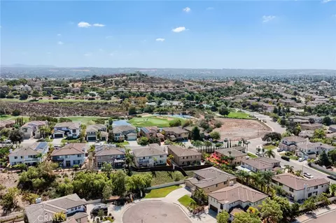 View/Area - 1093 Meridian Ct, Oceanside, CA 92057 photo 5 of 11