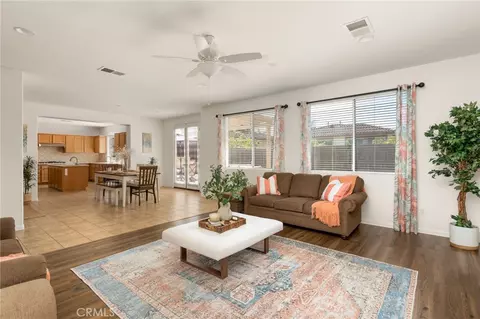 Living - 1093 Meridian Ct, Oceanside, CA 92057 photo 2 of 3
