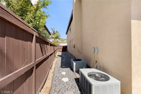 Exterior - 1093 Meridian Ct, Oceanside, CA 92057 photo 3 of 12