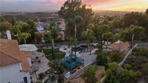 View/Area - 22239 Rolling Ridge Dr, Saugus, CA 91350 photo 2 of 6