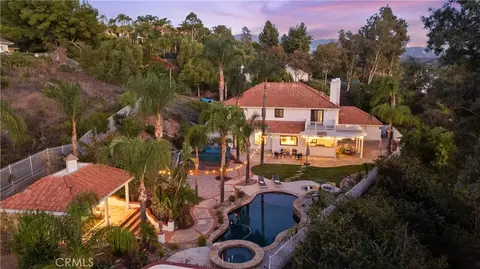 View/Area - 22239 Rolling Ridge Dr, Saugus, CA 91350 photo 4 of 6