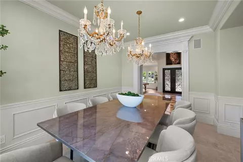 Dining - 22239 Rolling Ridge Dr, Saugus, CA 91350 photo 3 of 4