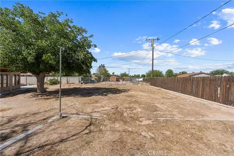 Exterior - 12579 Kewanna, Apple Valley, CA 92308 photo 5 of 5