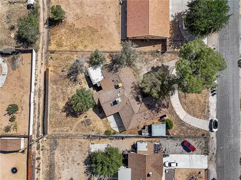 View/Area - 12579 Kewanna, Apple Valley, CA 92308 photo 3 of 4