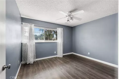 Bedroom - 12579 Kewanna, Apple Valley, CA 92308 photo 1 of 6