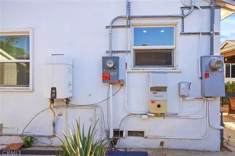 Exterior - 7455 Blewett Ave, Van Nuys, CA 91406 photo 9 of 9