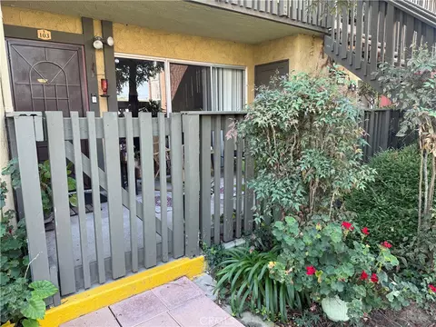 23304 Marigold Ave #103, Torrance, CA 90502