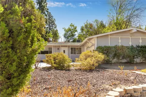 7055 Middlesbury Ridge Cir, West Hills, CA 91307
