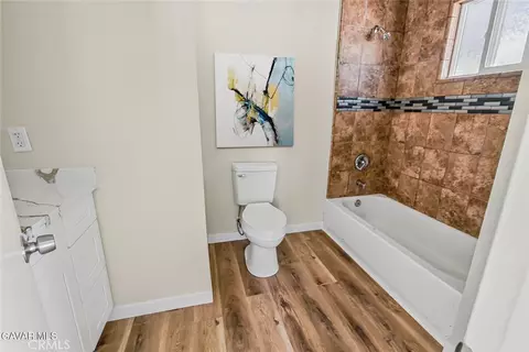 Bath - 44947 Lorimer Ave, Lancaster, CA 93534 photo 3 of 4