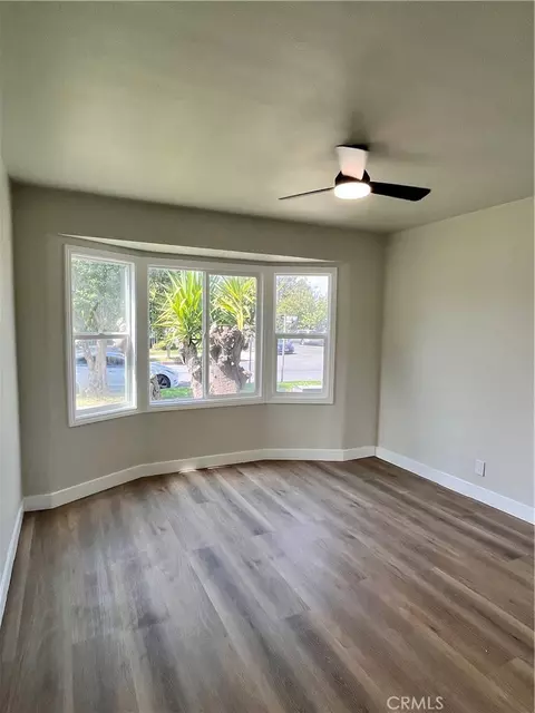 Living - 6724 Wynne Ave, Reseda, CA 91335 photo 1 of 3