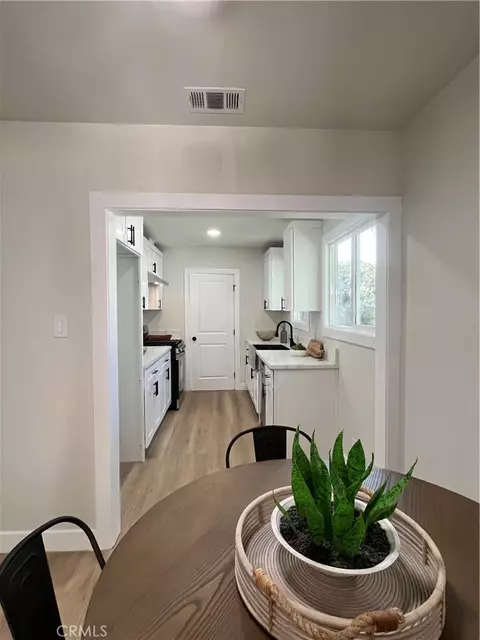 Entry Way - 6724 Wynne Ave, Reseda, CA 91335 photo 1 of 1
