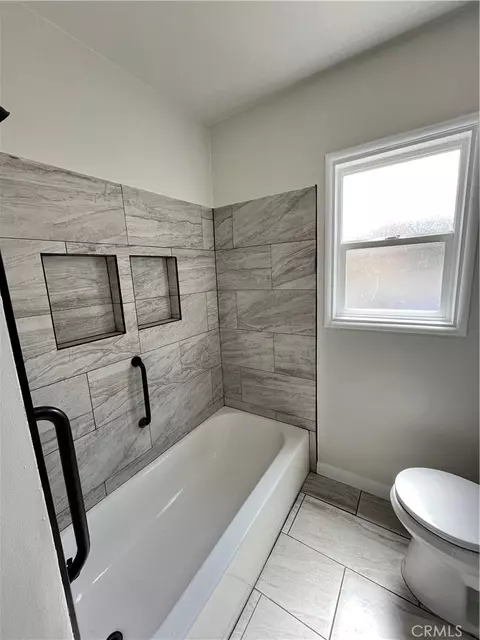 Bath - 6724 Wynne Ave, Reseda, CA 91335 photo 1 of 3