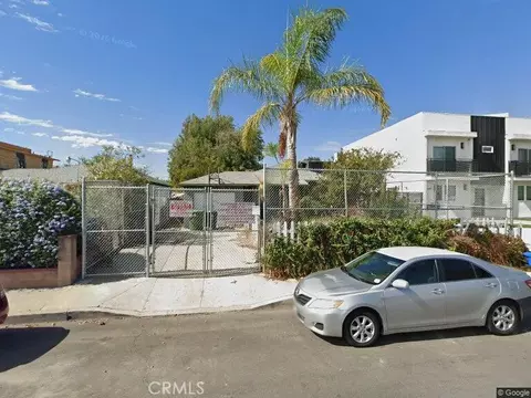 5647 Satsuma, North Hollywood, CA 91601