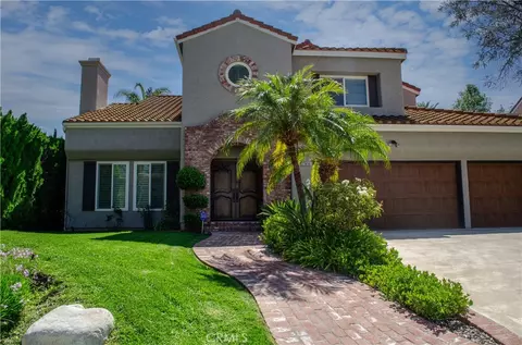 23856 Stagg St, West Hills, CA 91304