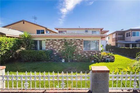 7244 Tujunga Ave, North Hollywood, CA 91606