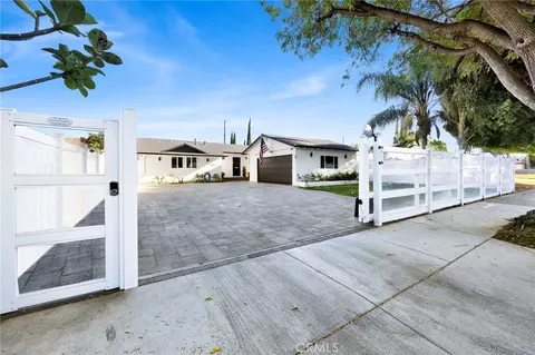 19116 Napa St, Northridge, CA 91324