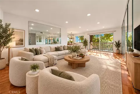 5400 Lindley Ave #101, Encino, CA 91316