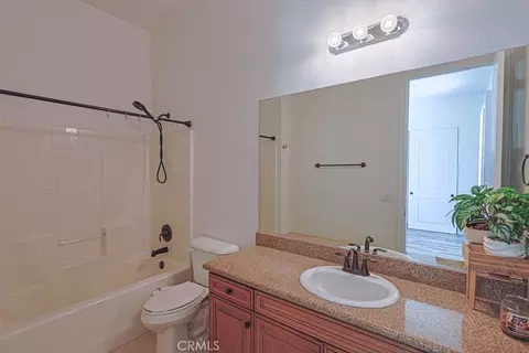 Bath - 12620 Mar Vis, Apple Valley, CA 92308 photo 1 of 9