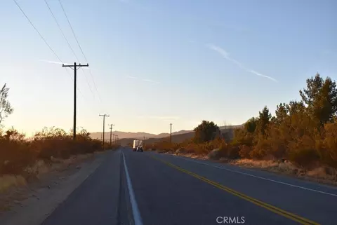 6000 W Backus Rd, Mojave, CA 93501 photo 2
