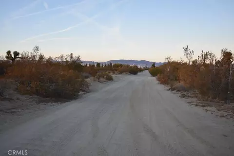 6000 W Backus Rd, Mojave, CA 93501 photo 5