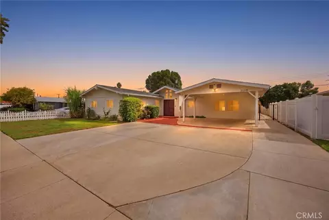 22248 Leadwell, Canoga Park, CA 91303