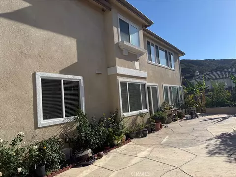 Exterior - 5721 Velvet Oak Ct, Simi Valley, CA 93063 photo 9 of 11