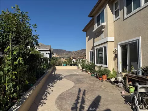 Exterior - 5721 Velvet Oak Ct, Simi Valley, CA 93063 photo 7 of 11