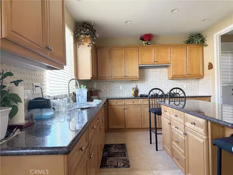 Kitchen - 5721 Velvet Oak Ct, Simi Valley, CA 93063 photo 1 of 3
