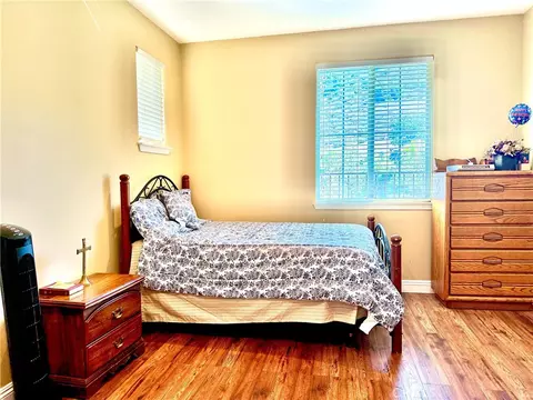 Bedroom - 5721 Velvet Oak Ct, Simi Valley, CA 93063 photo 4 of 6