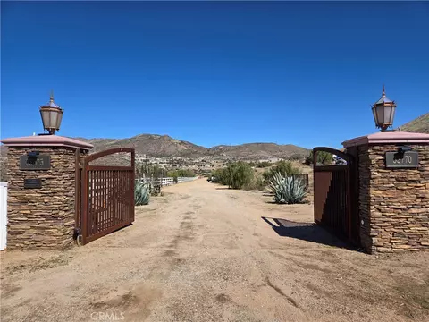 0 White Feather Rd, Acton, CA 93510 photo 3