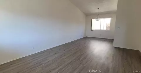 Living - 550 E Providencia Ave, Burbank, CA 91501 photo 2 of 2