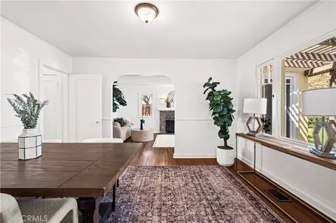 Dining - 2024 Beverly, Pasadena, CA 91104 photo 1 of 3