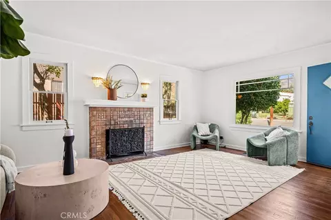 Living - 2024 Beverly, Pasadena, CA 91104 photo 2 of 7