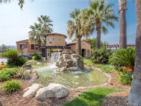 17949 Lost Cyn #24, Canyon Country, CA 91387
