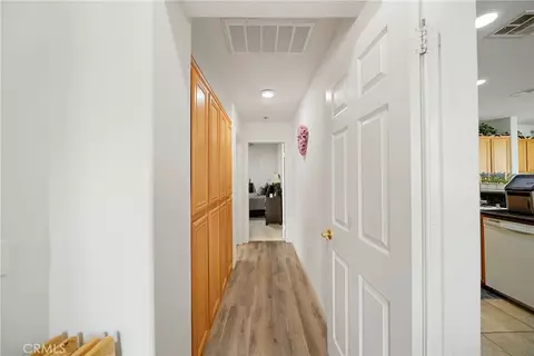 Entry Way - 19339 Sidani Ln, Saugus, CA 91350 photo 2 of 4