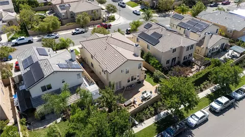 View/Area - 19339 Sidani Ln, Saugus, CA 91350 photo 5 of 7