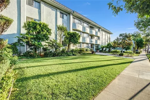 Exterior - 972 E California #304, Pasadena, CA 91106 photo 3 of 6