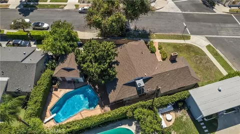 View/Area - 17231 Lanark, Van Nuys, CA 91406 photo 3 of 3