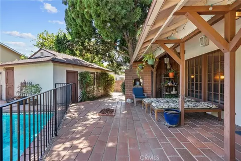 Exterior - 17231 Lanark, Van Nuys, CA 91406 photo 5 of 16