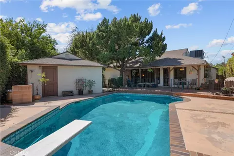 Exterior - 17231 Lanark, Van Nuys, CA 91406 photo 8 of 16