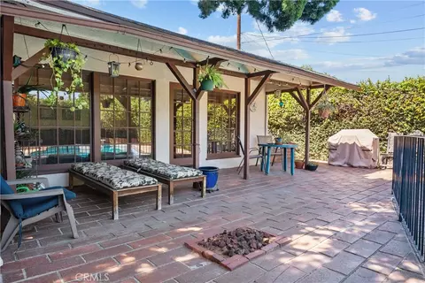 Exterior - 17231 Lanark, Van Nuys, CA 91406 photo 3 of 16